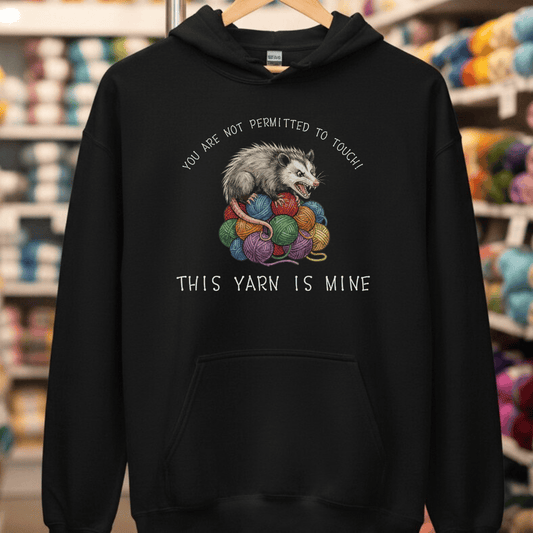 Hissing Yarn Possum Hoodie Black / S