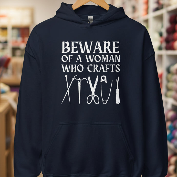 Beware of a woman who Crafts Hoodie Navy / S