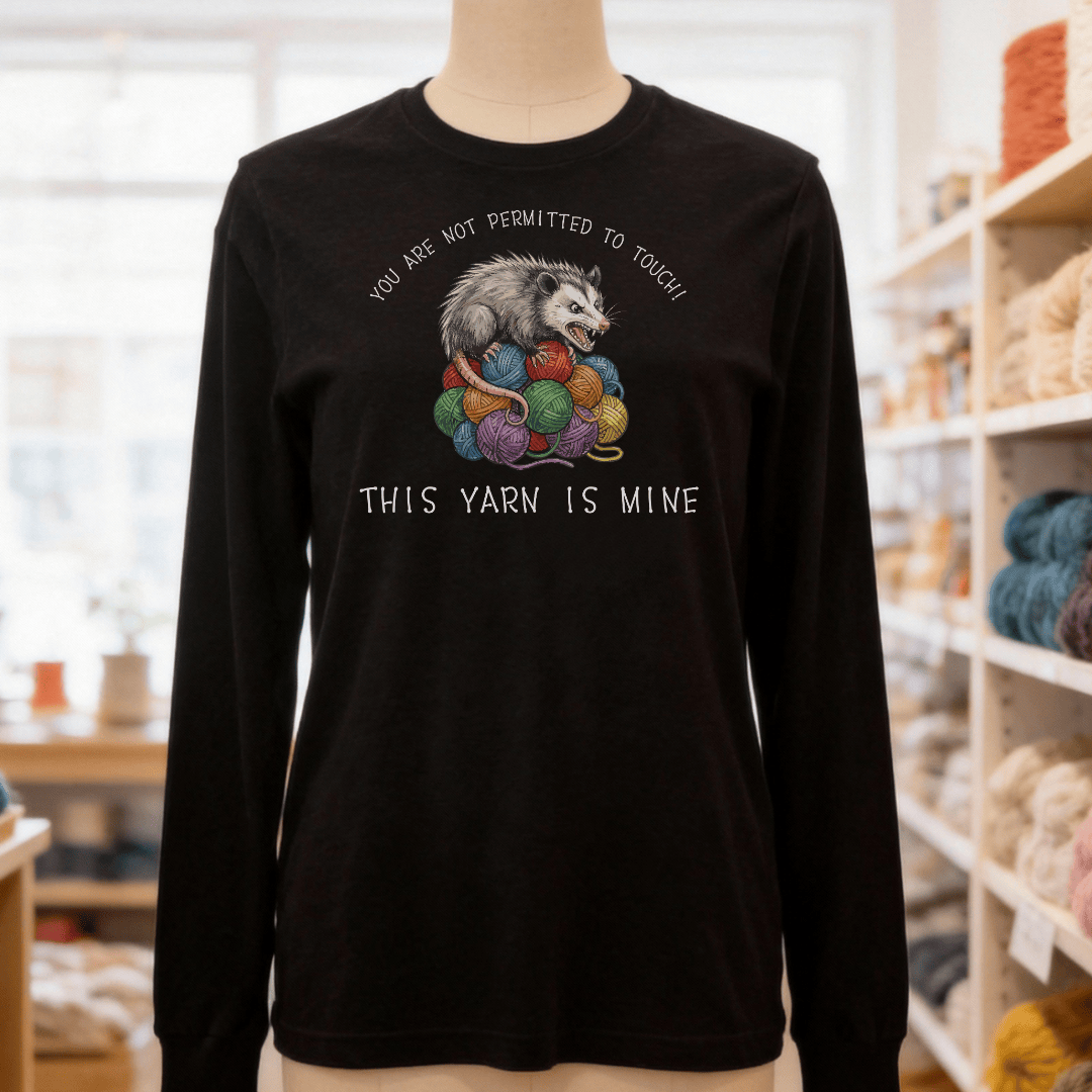 Hissing Yarn Possum Long Sleeve Tee Black Heather / S