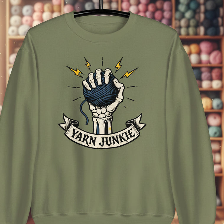 Yarn Junkie Sweatshirt Military Green / S