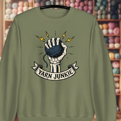 Yarn Junkie Sweatshirt Military Green / S