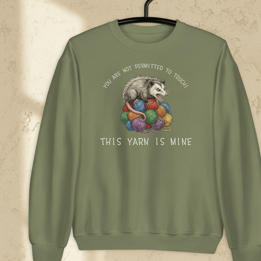 Hissing Yarn Possum Sweatshirt Military Green / S