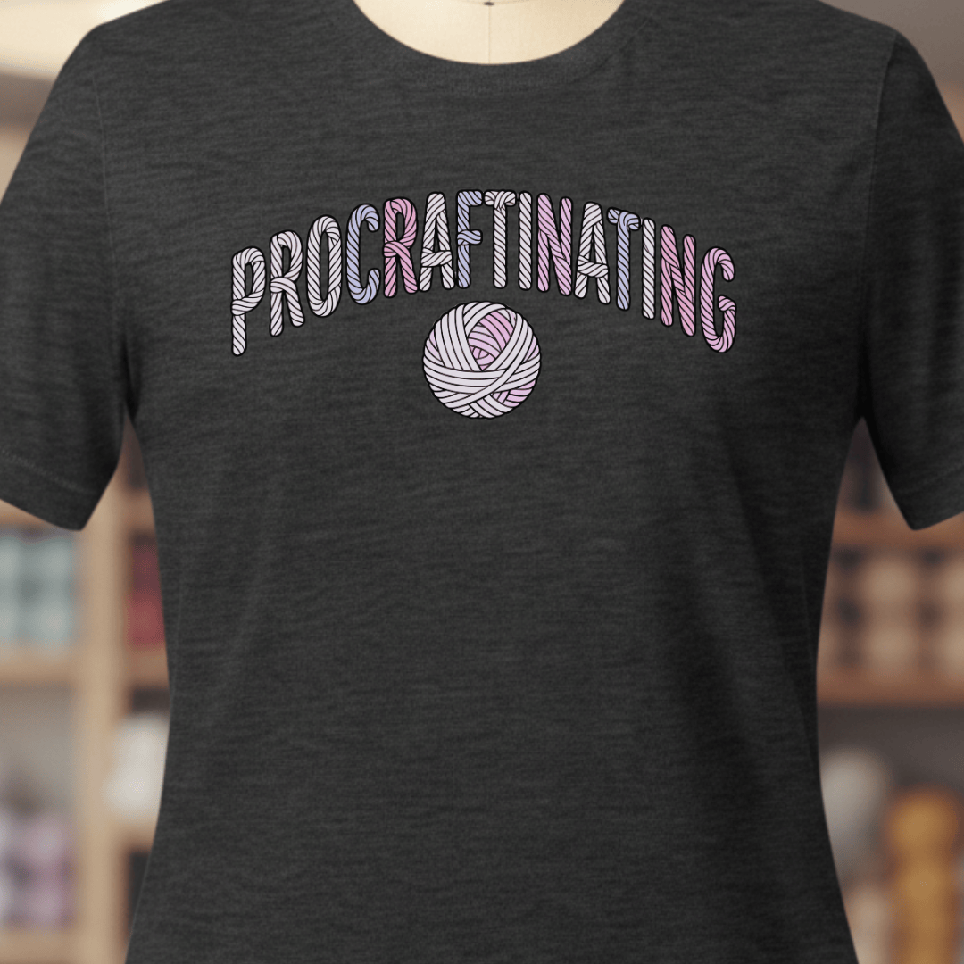 Procraftinating T-Shirt Dark Grey / XS