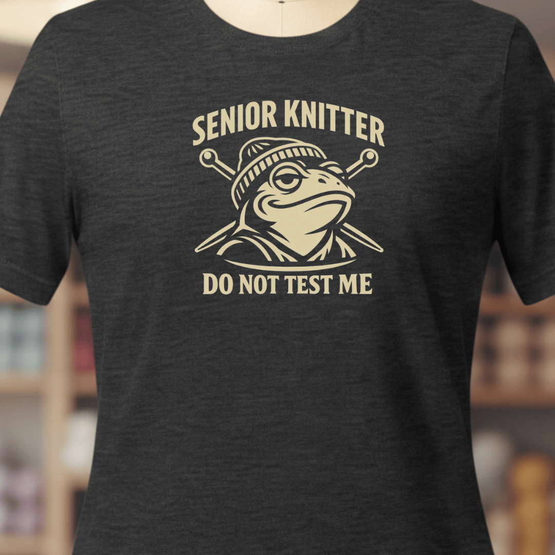 Senior Knitter T-Shirt Dark Grey / XS