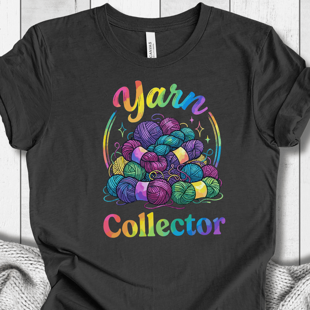 Yarn Collector - Rainbow T-Shirt Dark Grey / XS