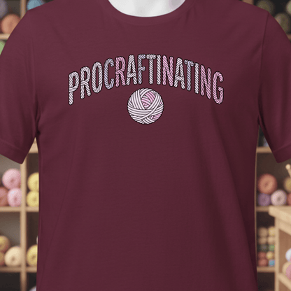 Procraftinating T-Shirt Maroon / XS