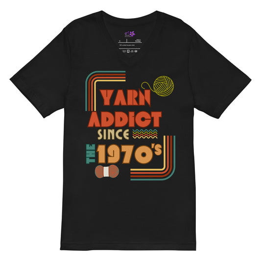 '70's Yarn Addict' V Neck T-Shirt Black / S