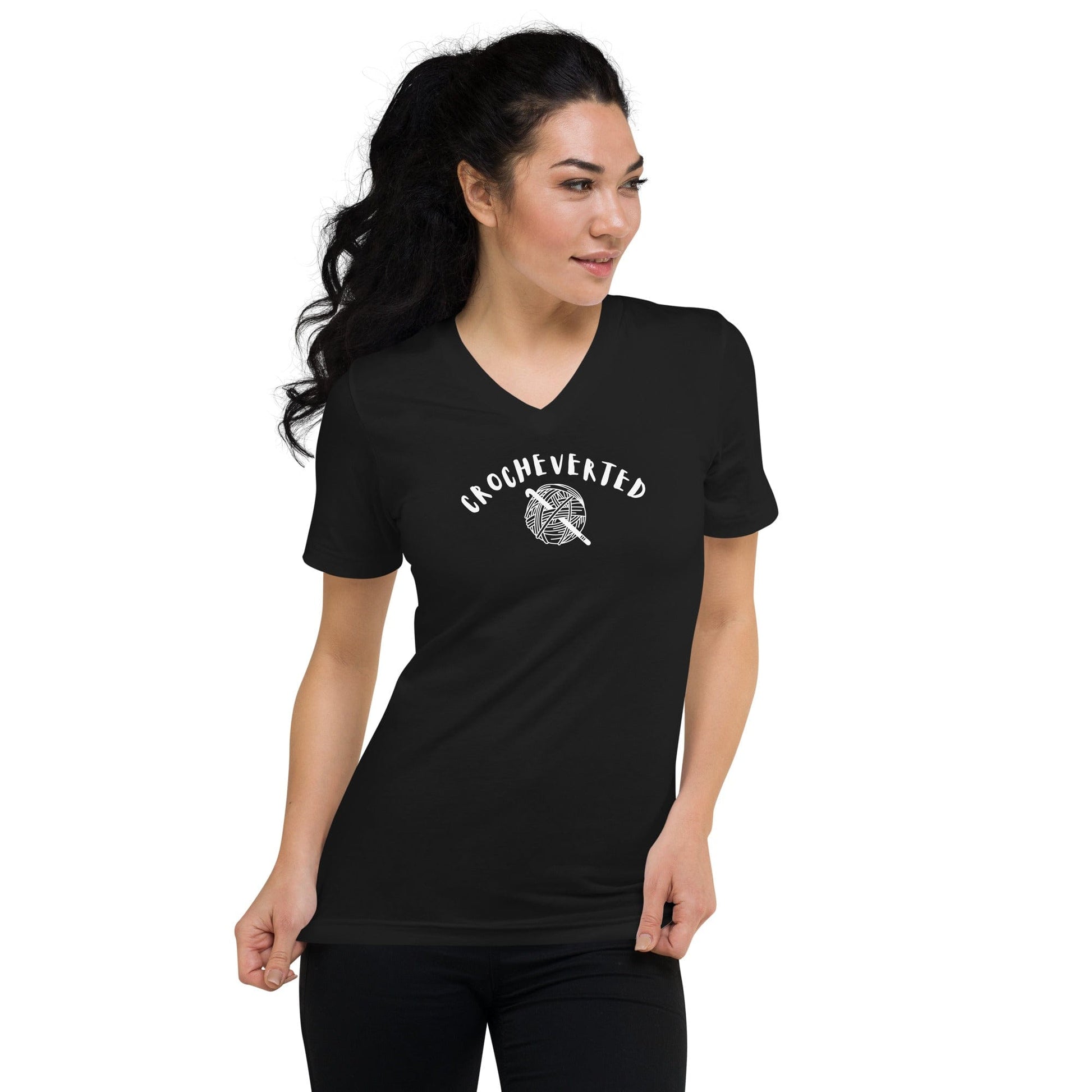 Crocheverted V-Neck T-Shirt Black / S