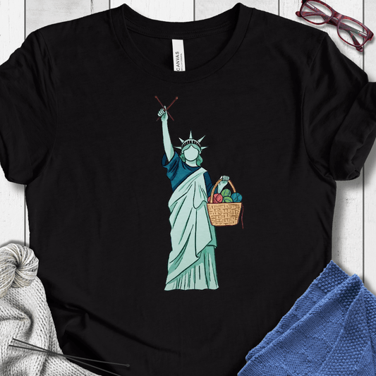 Statue of Liberty T-Shirt Black / XS