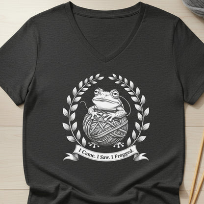 I came, I saw, I Frogged V Neck T-Shirt Dark Grey Heather / S