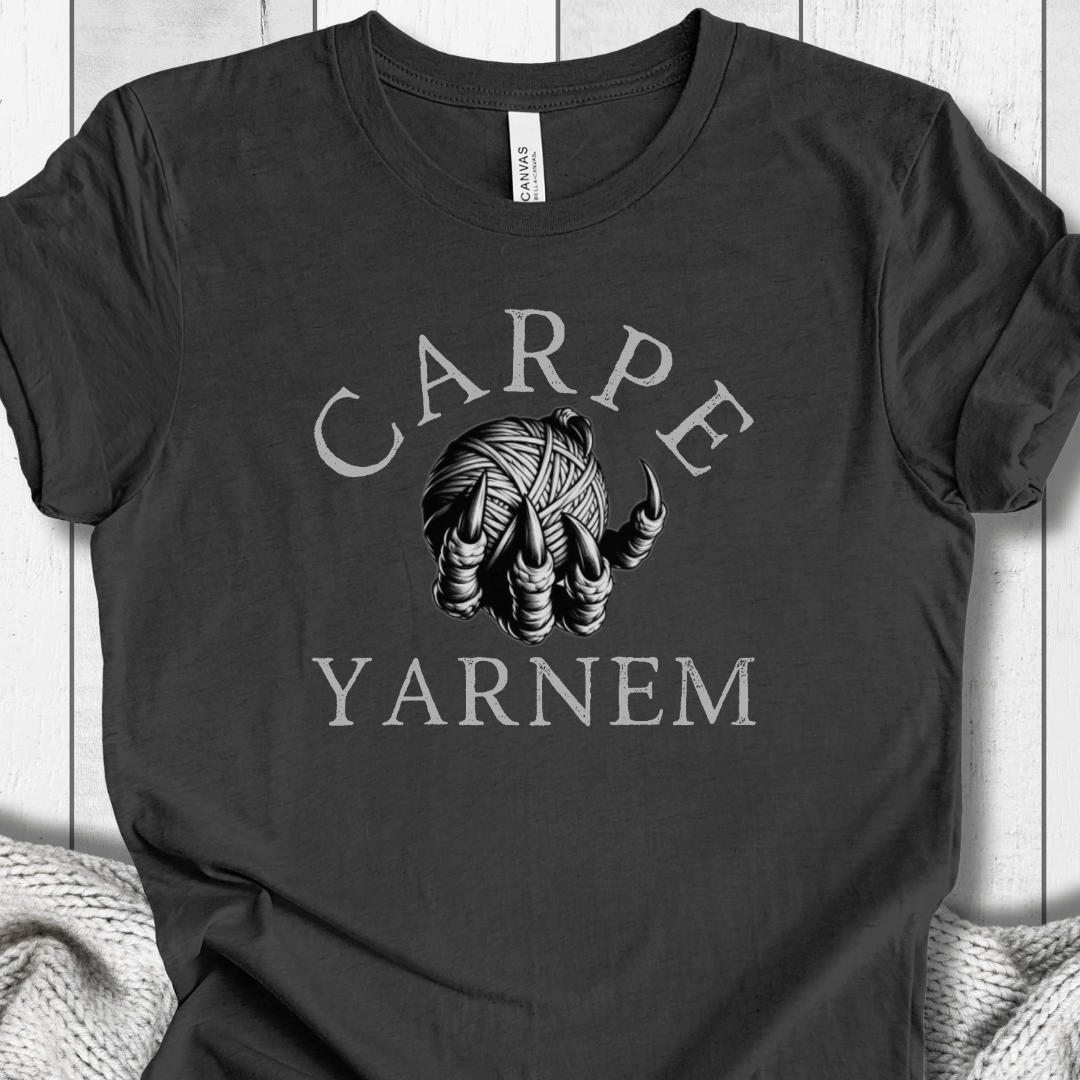 Carpe Yarnem T-Shirt Dark Grey / S