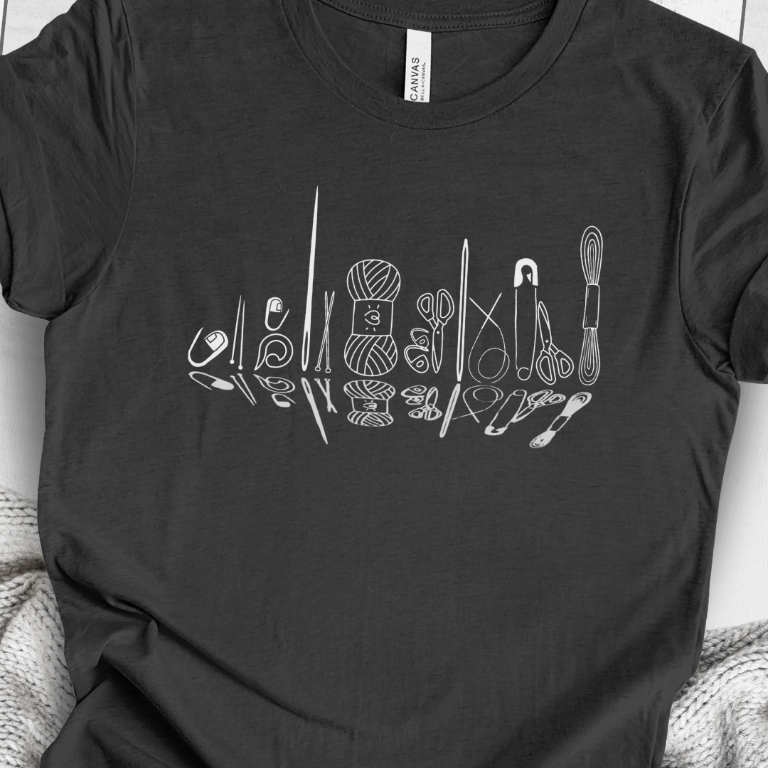 Knitting Tools Skyline T-Shirt Dark Grey / S