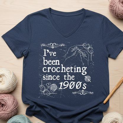 Crocheting Since the 1900s V Neck T-Shirt Heather Navy / S