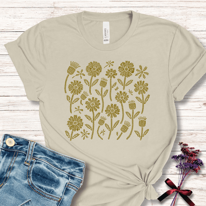 Boho Yarn Flowers T-Shirt Natural / S