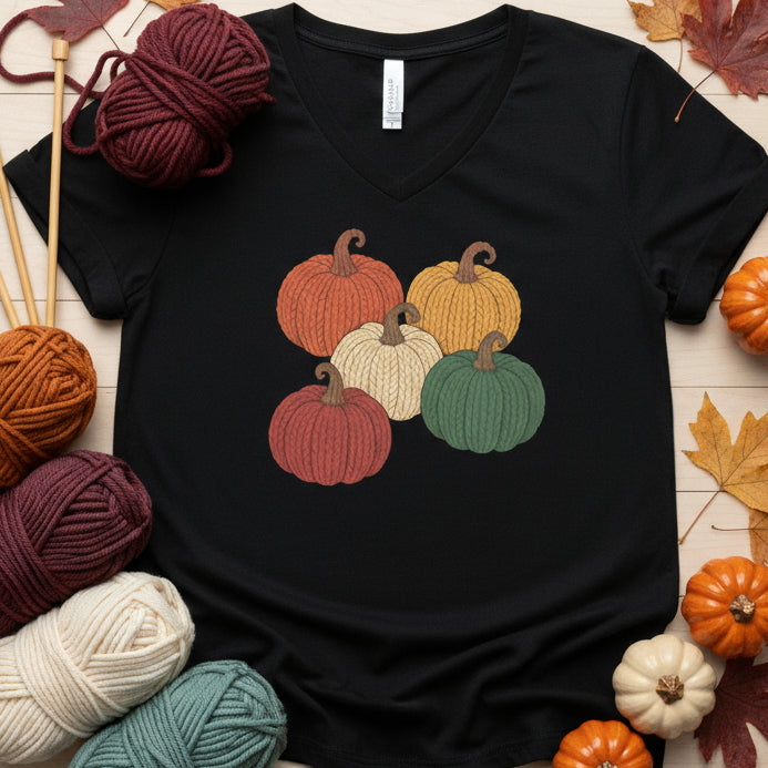 Pumpkins V Neck T-Shirt Solid Black Blend / S