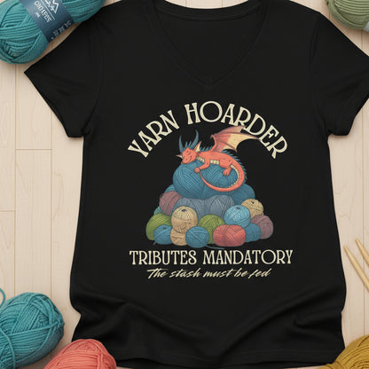 Yarn Hoarder V Neck T-Shirt Solid Black Blend / S