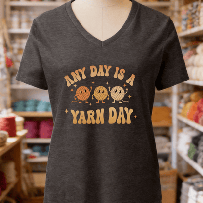 Yarn Day V-Neck T-Shirt Dark Grey Heather / S