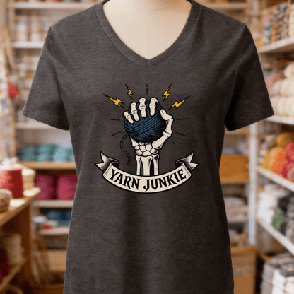 Yarn Junkie V-Neck T-Shirt Dark Grey Heather / S