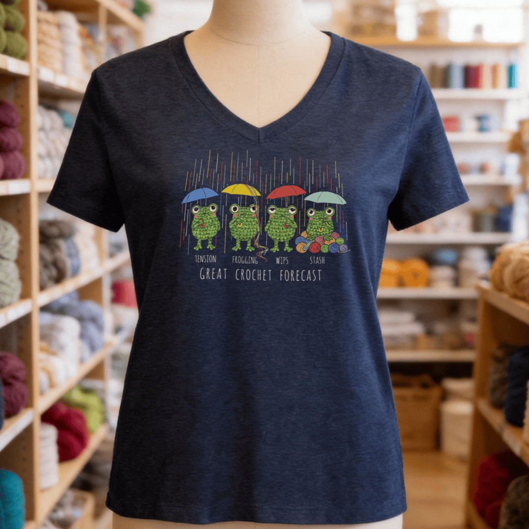 Crochet Forecast V-Neck T-Shirt Heather Navy / S