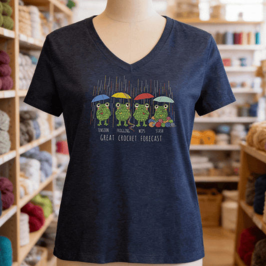 Crochet Forecast V-Neck T-Shirt Heather Navy / S