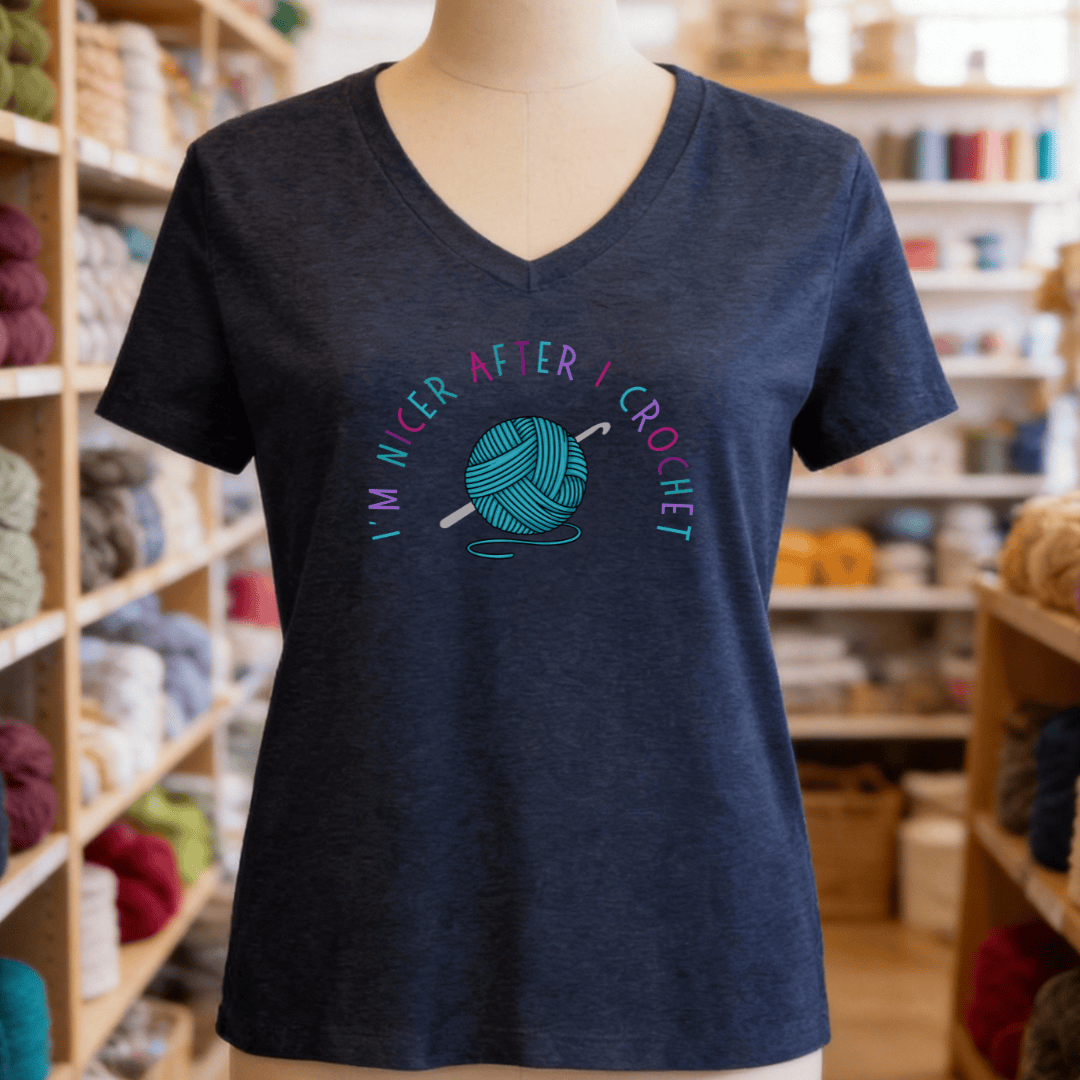 Nicer After Crochet V-Neck T-Shirt Heather Navy / S