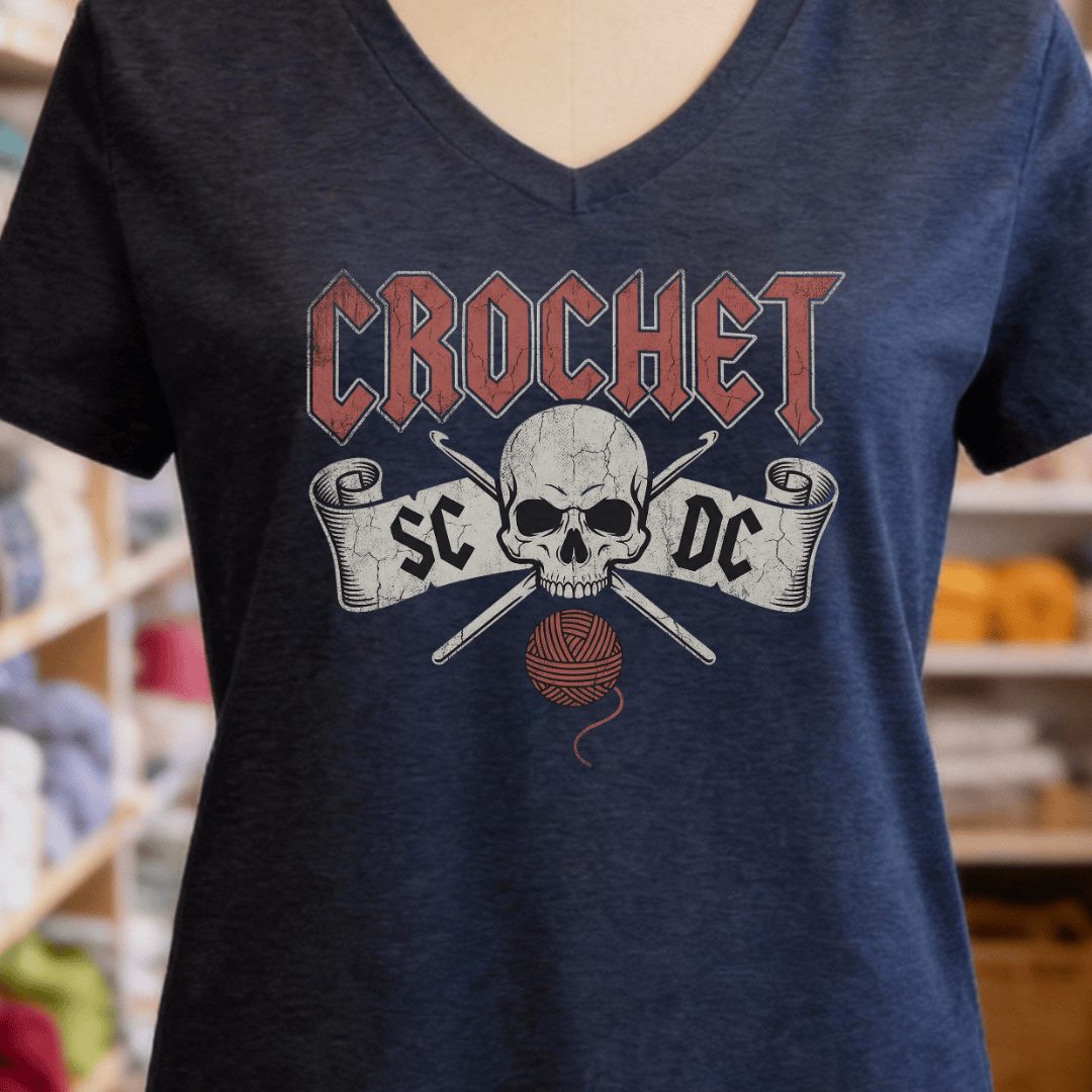 SC / DC Crochet Rock V-Neck T-Shirt Heather Navy / S