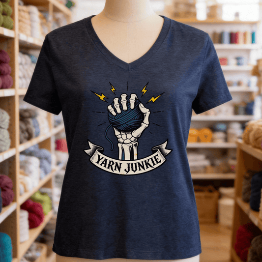 Yarn Junkie V-Neck T-Shirt Heather Navy / S