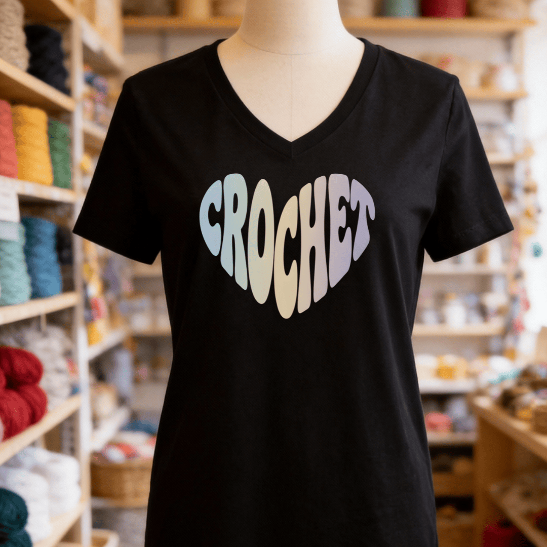 Crochet Heart Pastel V-Neck T-Shirt Solid Black Blend / S