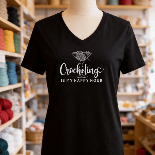 Happy Hour Crocheting V-Neck T-Shirt Solid Black Blend / S