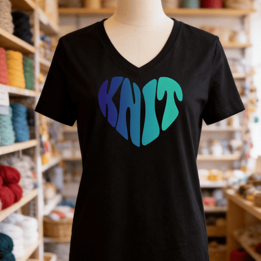 Knit Heart Blues V-Neck T-Shirt Solid Black Blend / S